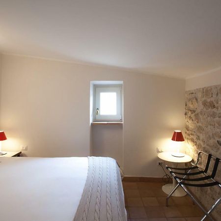 Lelive Bed And Breakfast Sermoneta Exterior foto